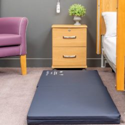 Alertamat áfalladýna með þráðlausri viðvörun um hjúkrunarkall